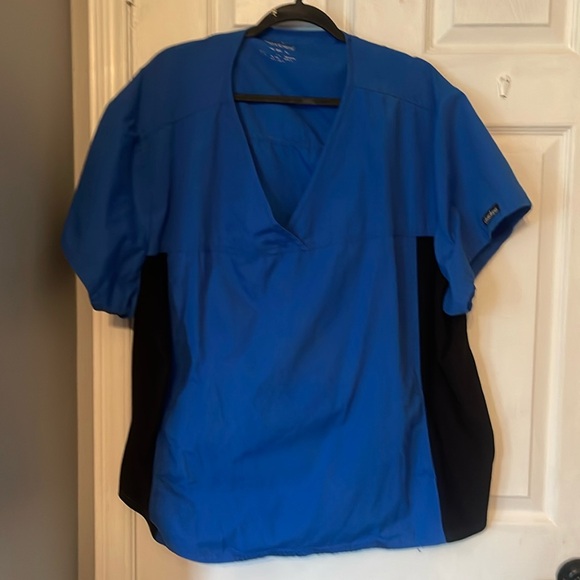 Navy Blue Scrub Top - Picture 1 of 3